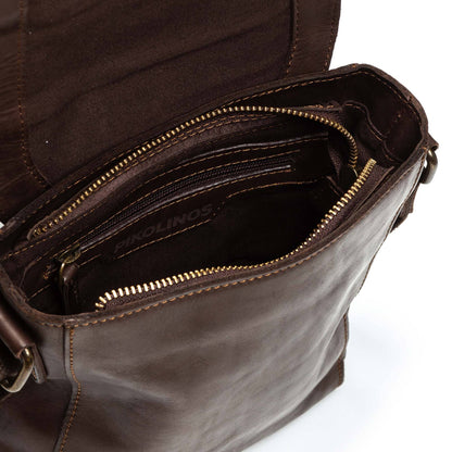 Pikolinos crossbody bag with zipper and magnet MHA-166