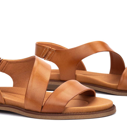 Pikolinos flat sandals with elastic closure NAVIA W3E-0652