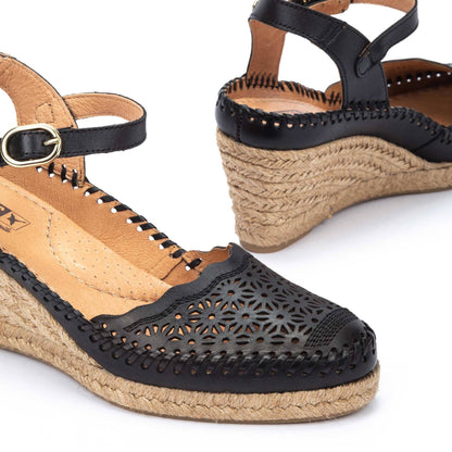 Pikolinos wedge sandals with hook-and-loop closure VILA W9Y-1508