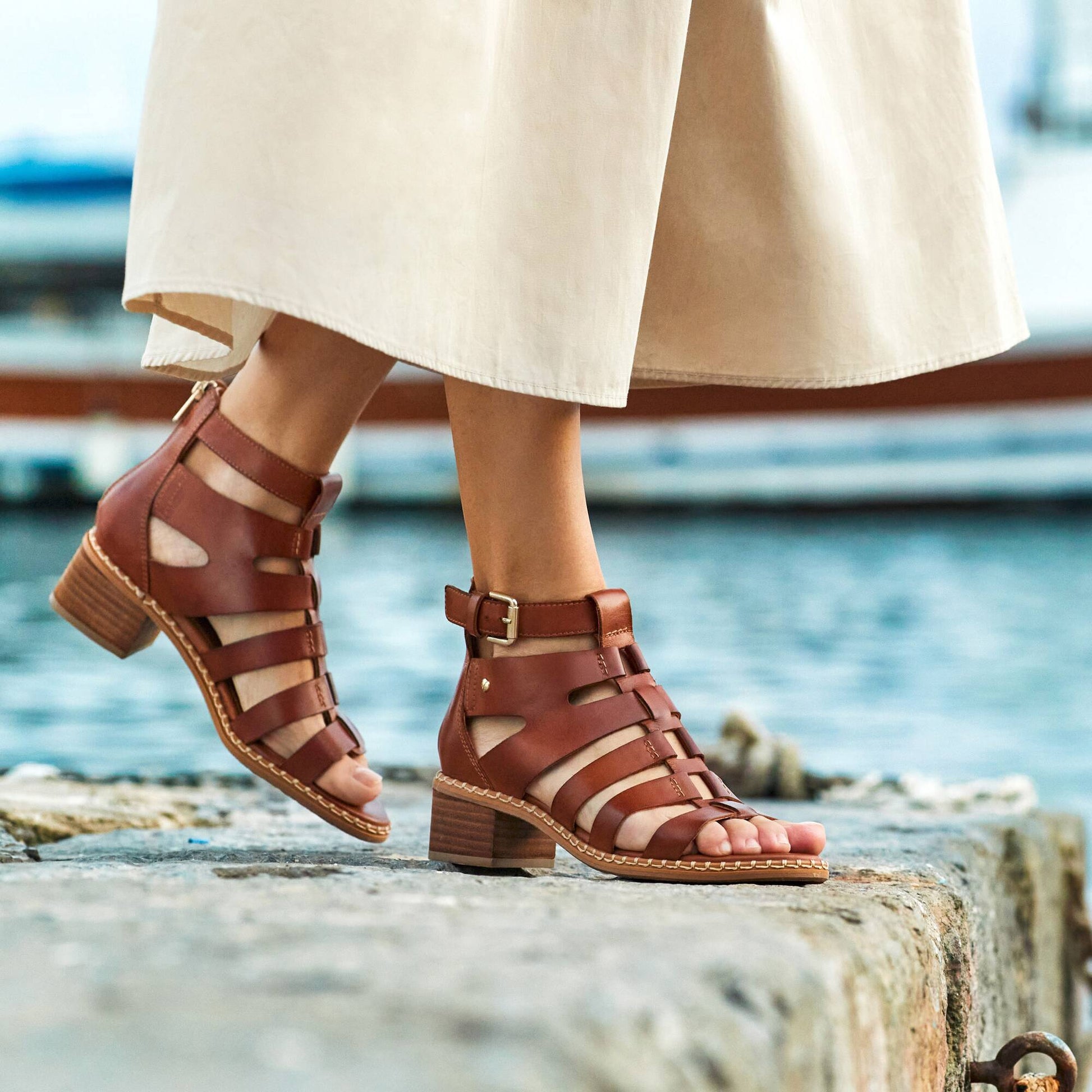 Pikolinos heeled block sandals with zipper BLANES W3H-1823