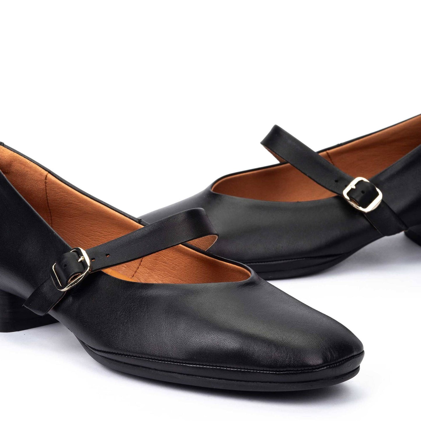 Pikolinos Wide-shaped heeled shoes for women UBEDA HAW2N-5592