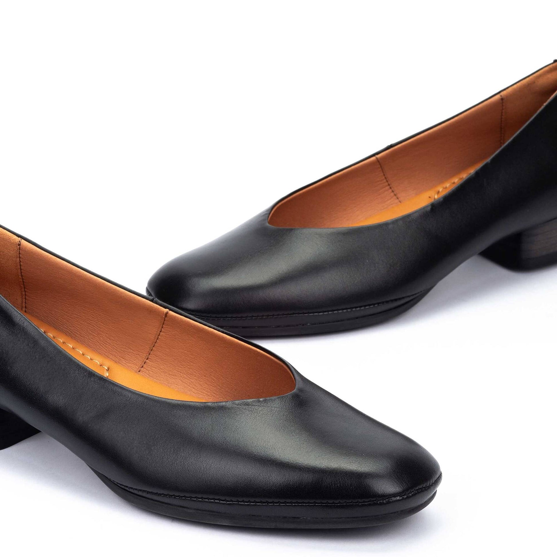 Pikolinos Wide fit heeled shoes for women UBEDA HAW2N-5627