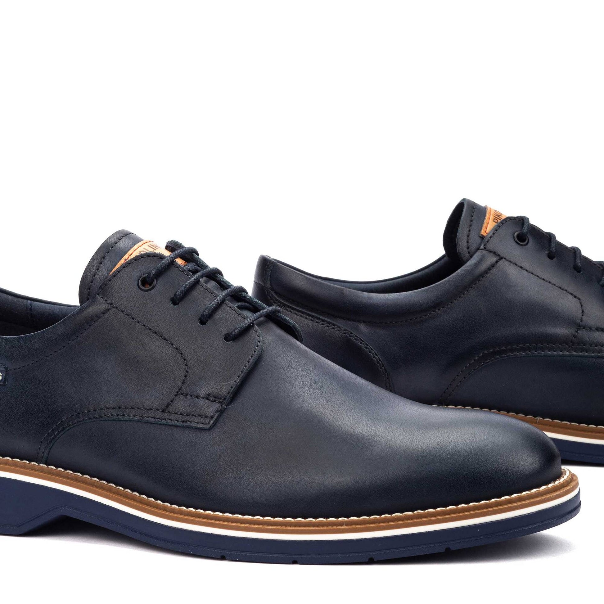 Pikolinos lace-up shoes CARLET M6W-4311