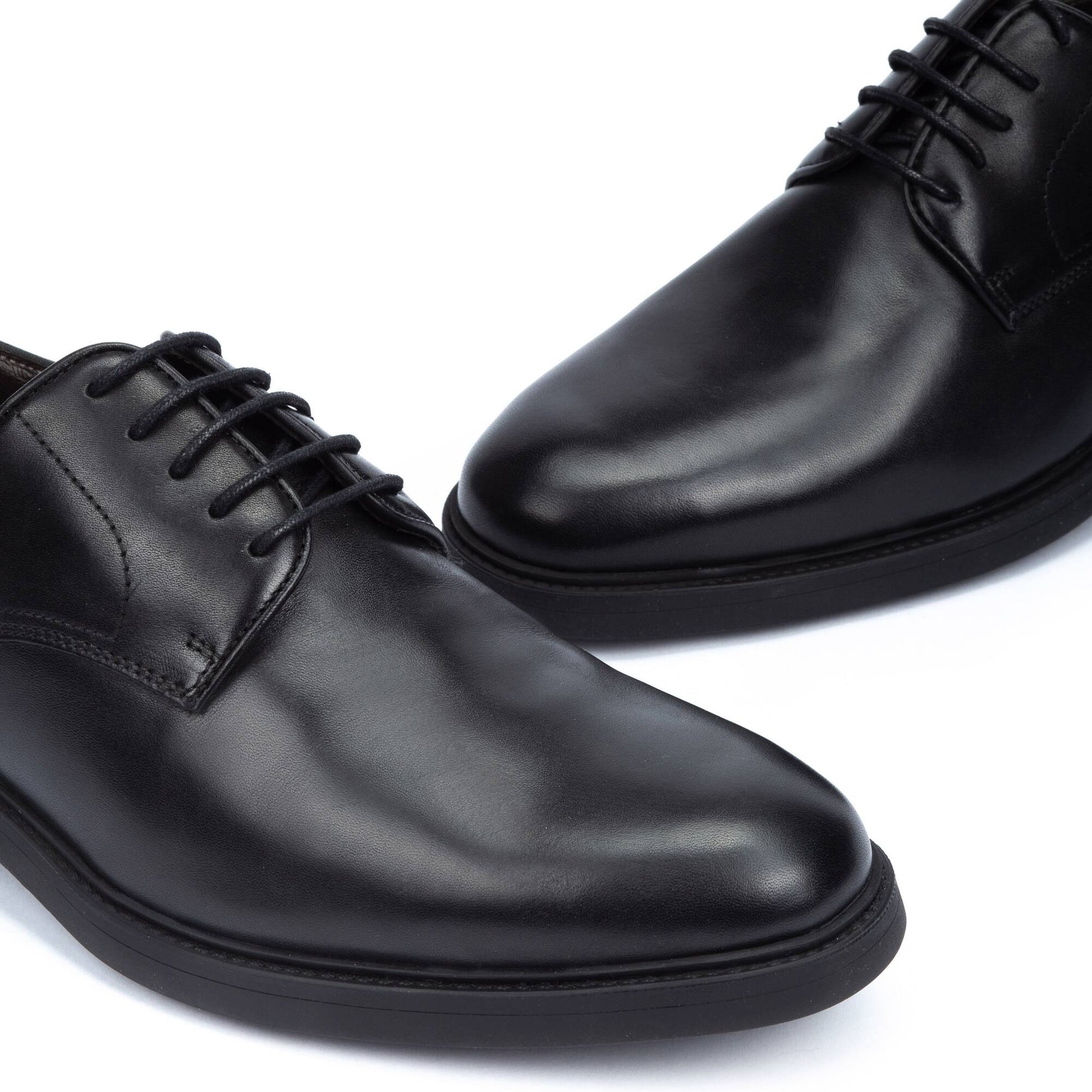 Pikolinos Elegant men’s shoe LORCA 02N-6130