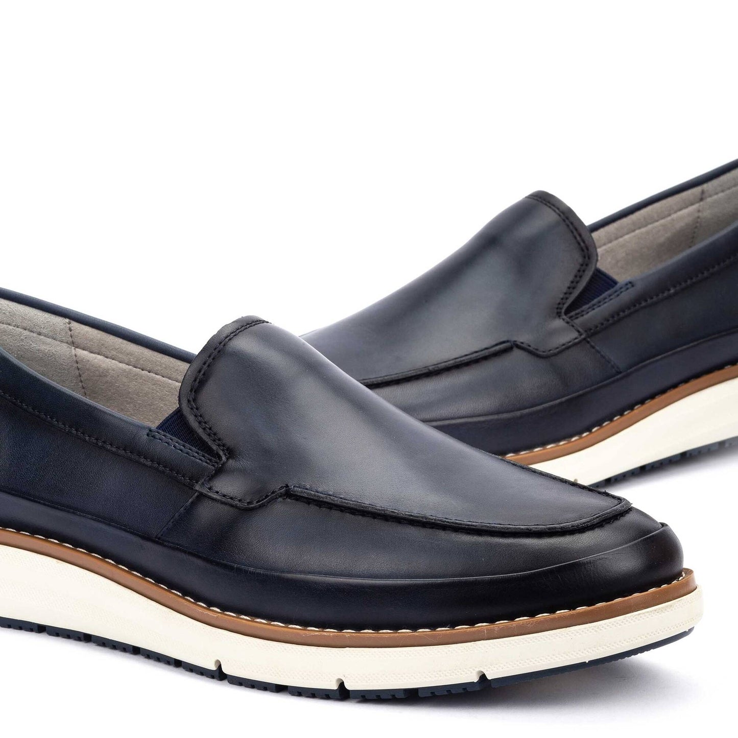 Pikolinos loafers with elastic closure MANACOR M1A-3062C1