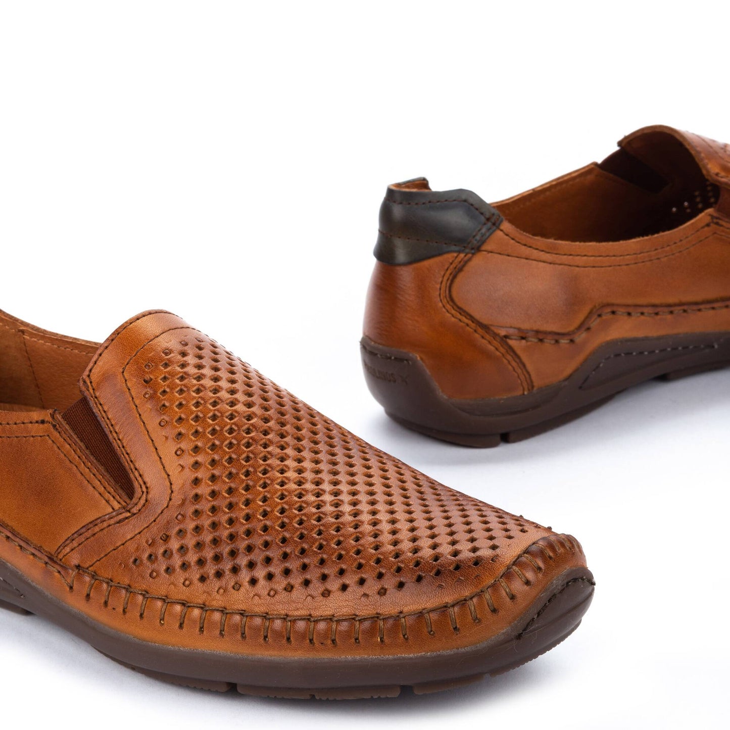 Pikolinos loafers with elastic closure AZORES 06H-3126