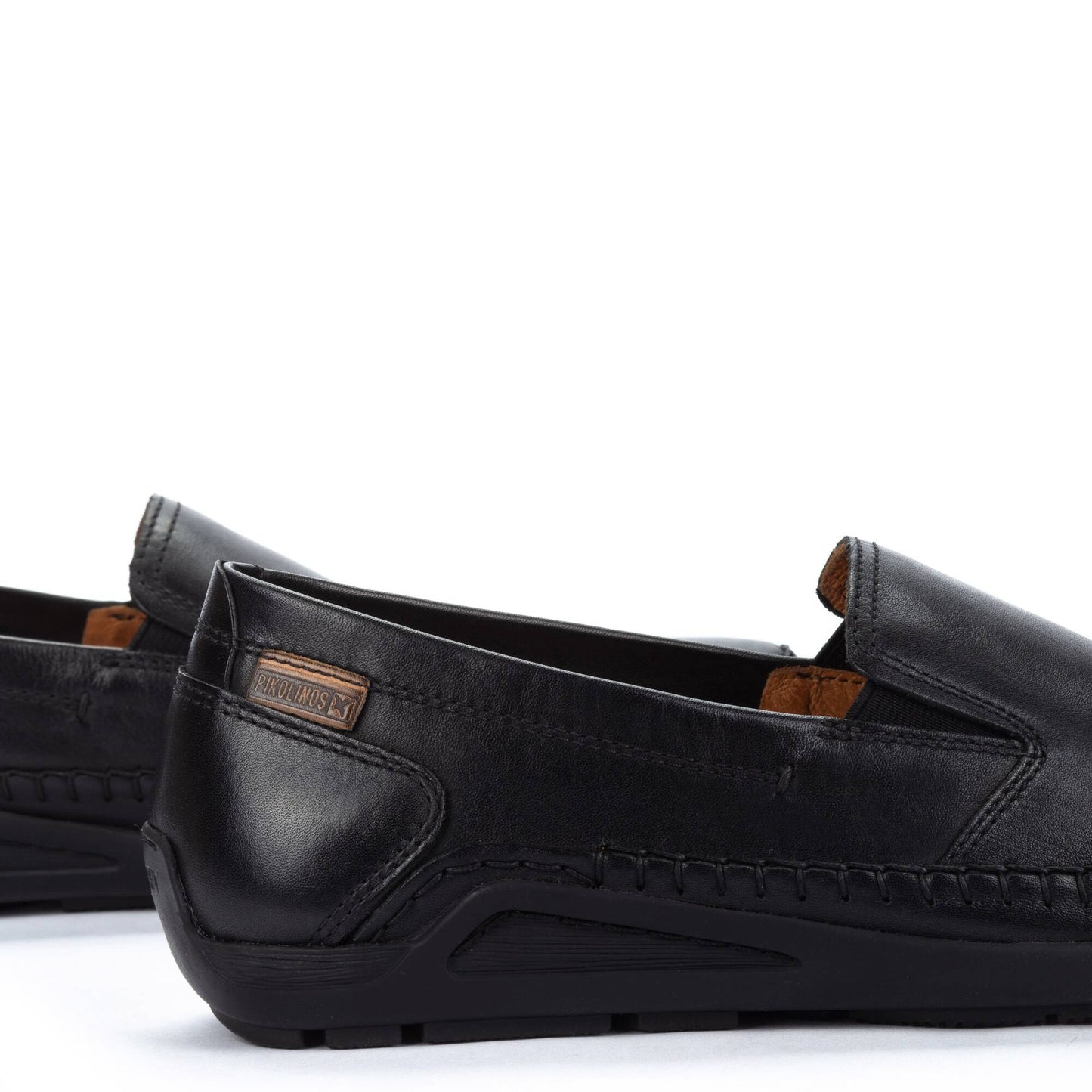 Pikolinos loafers with elastic closure AZORES 06H-5303