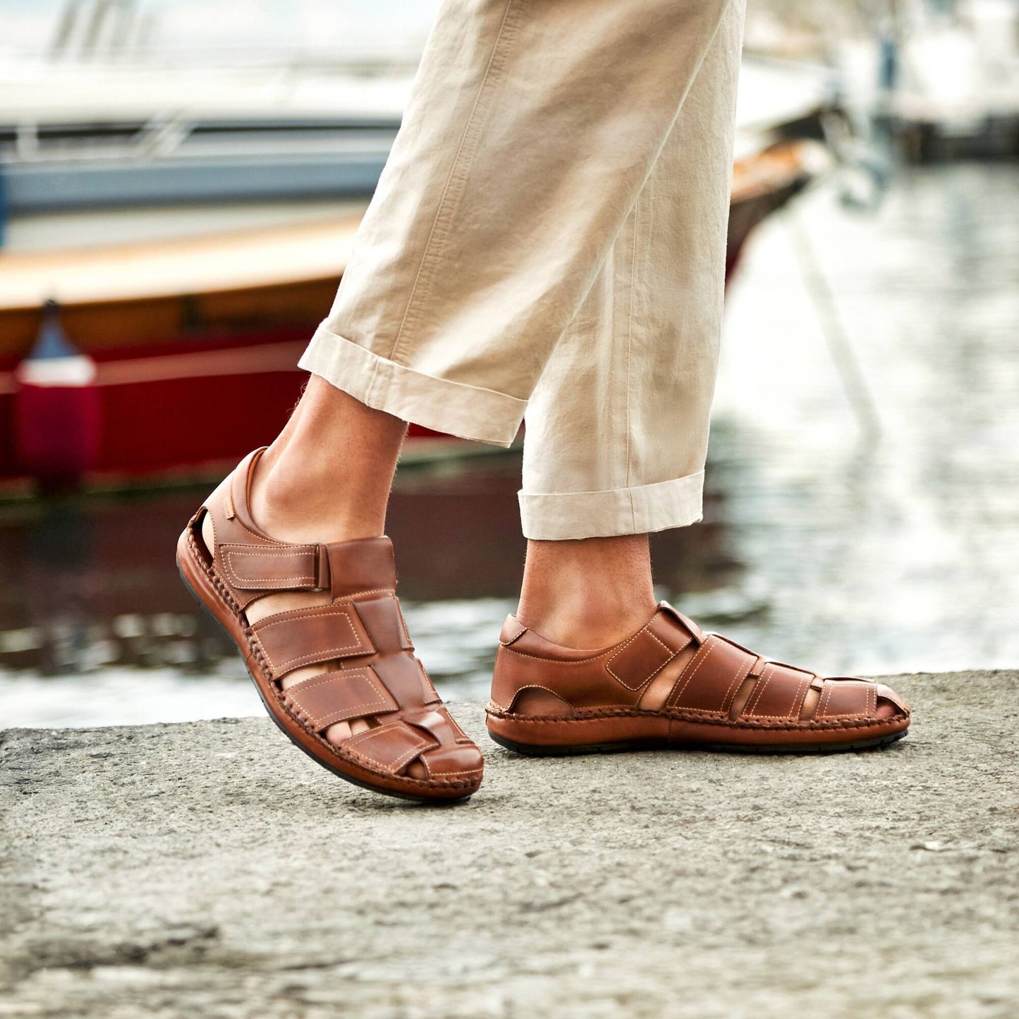 Pikolinos flat sandals with hook-and-loop closure TARIFA 06J-5433