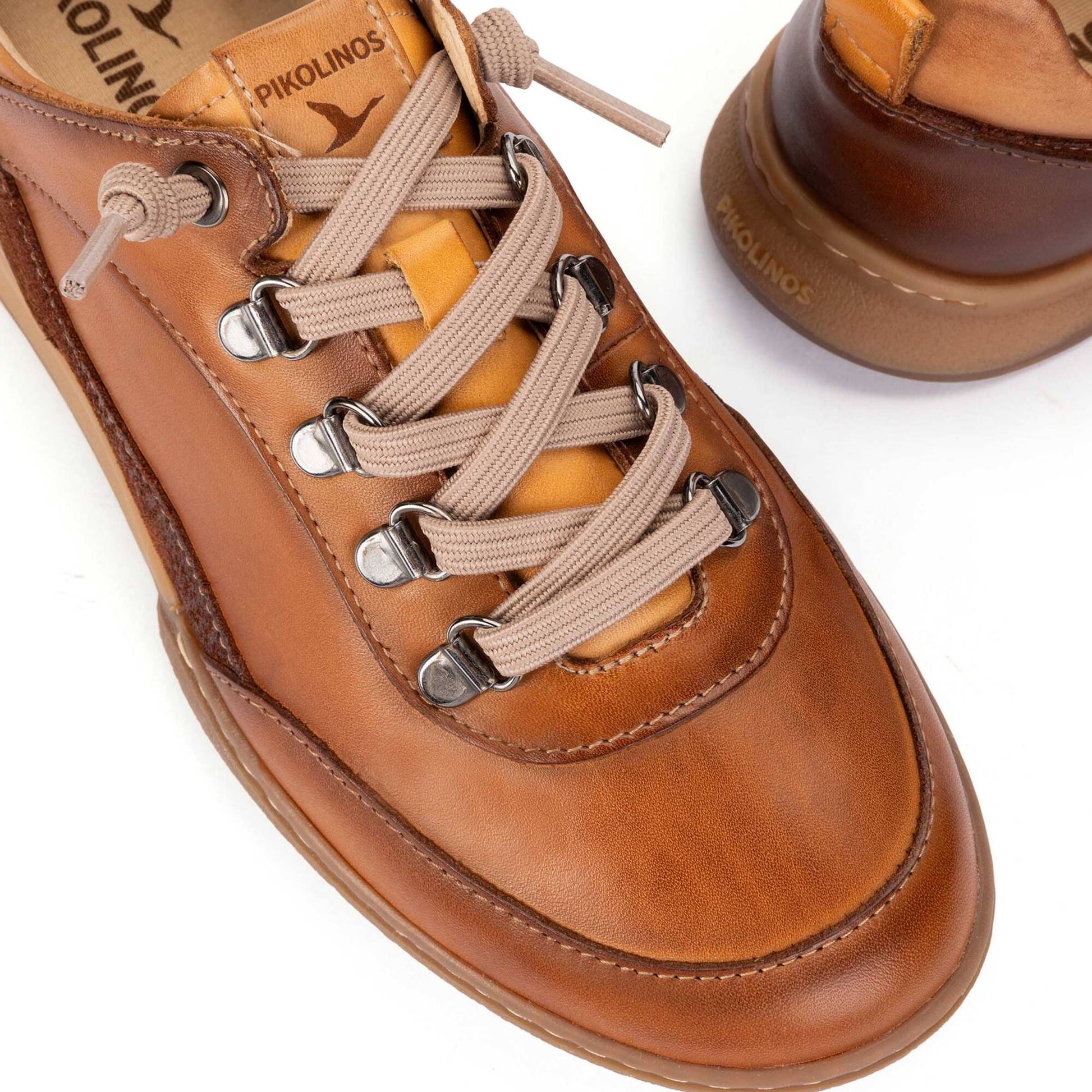 Pikolinos sneakers with thin sole VIANA W7C-6918C1