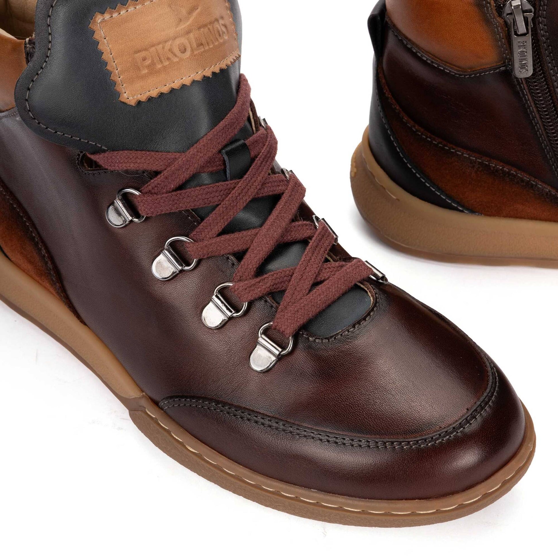 Pikolinos sneakers with laces VIANA W7C-8582C1
