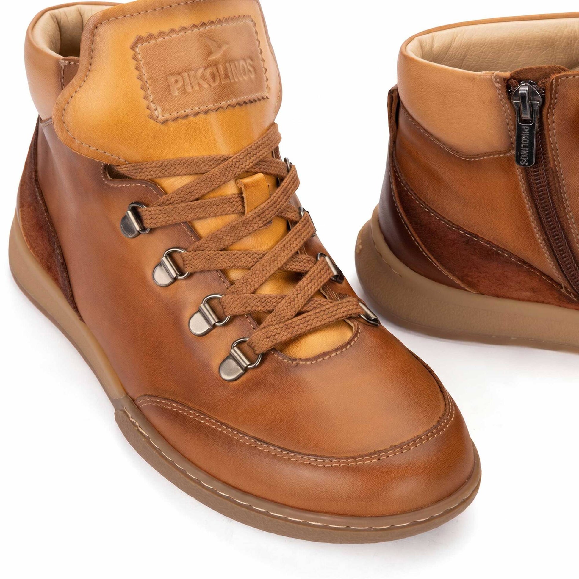 Pikolinos sneakers with laces VIANA W7C-8582C1
