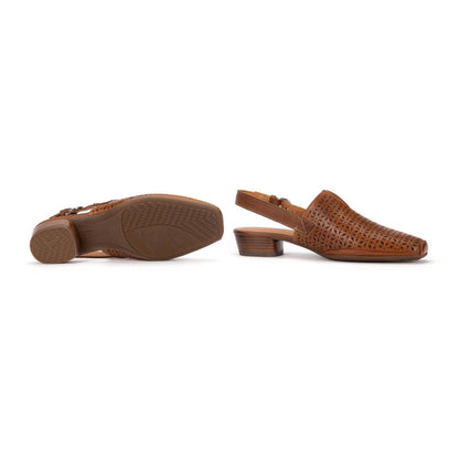 Pikolinos heeled shoes with buckle ALAMEDA W1N-5955C1