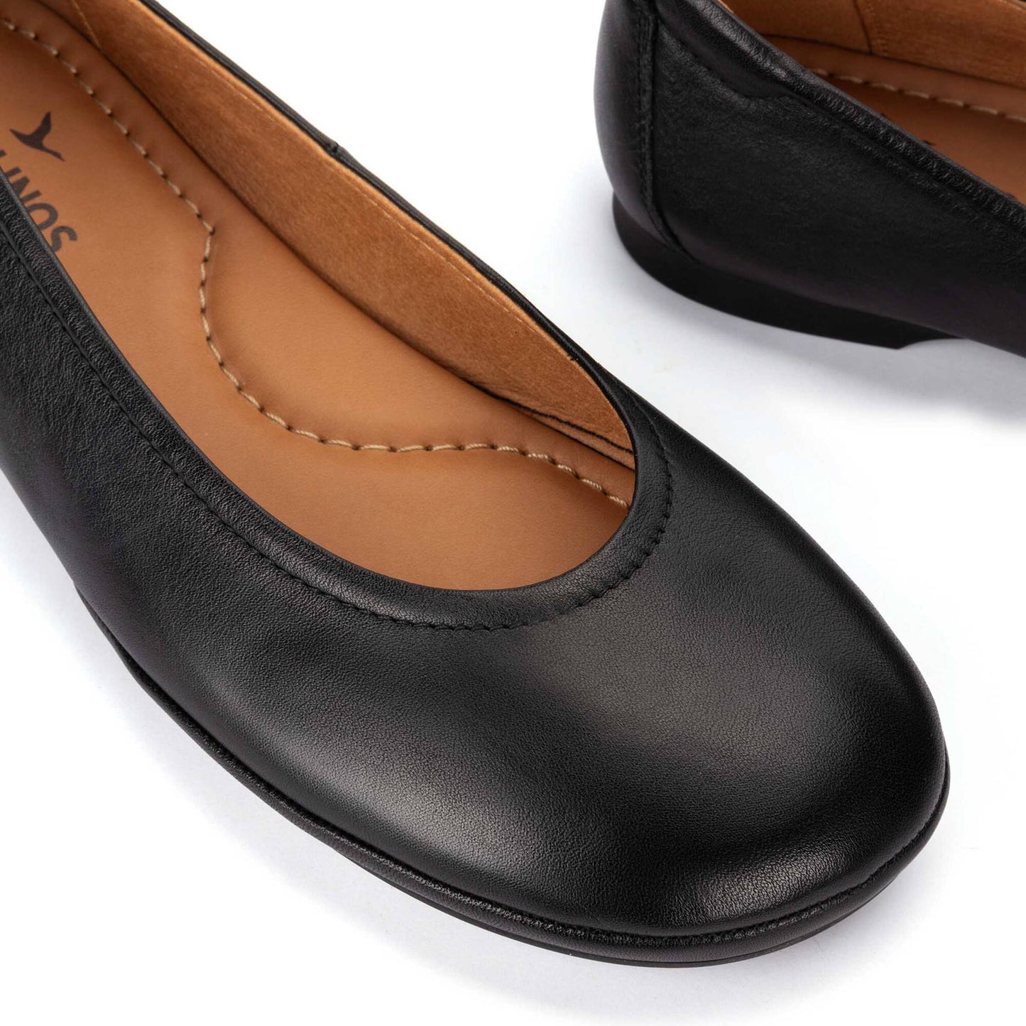 Pikolinos leather ballet flats CARMONA W2S-2655CO