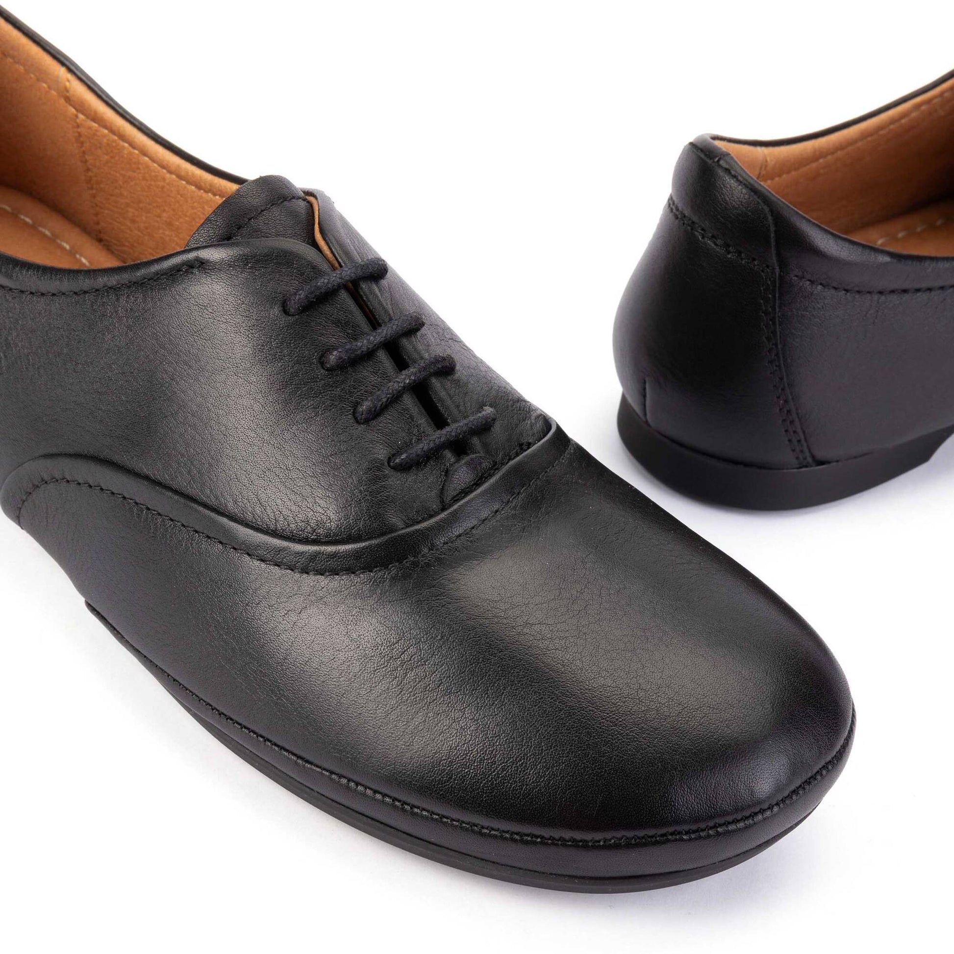 Pikolinos lace-up flat shoes CARMONA W2S-4540CO