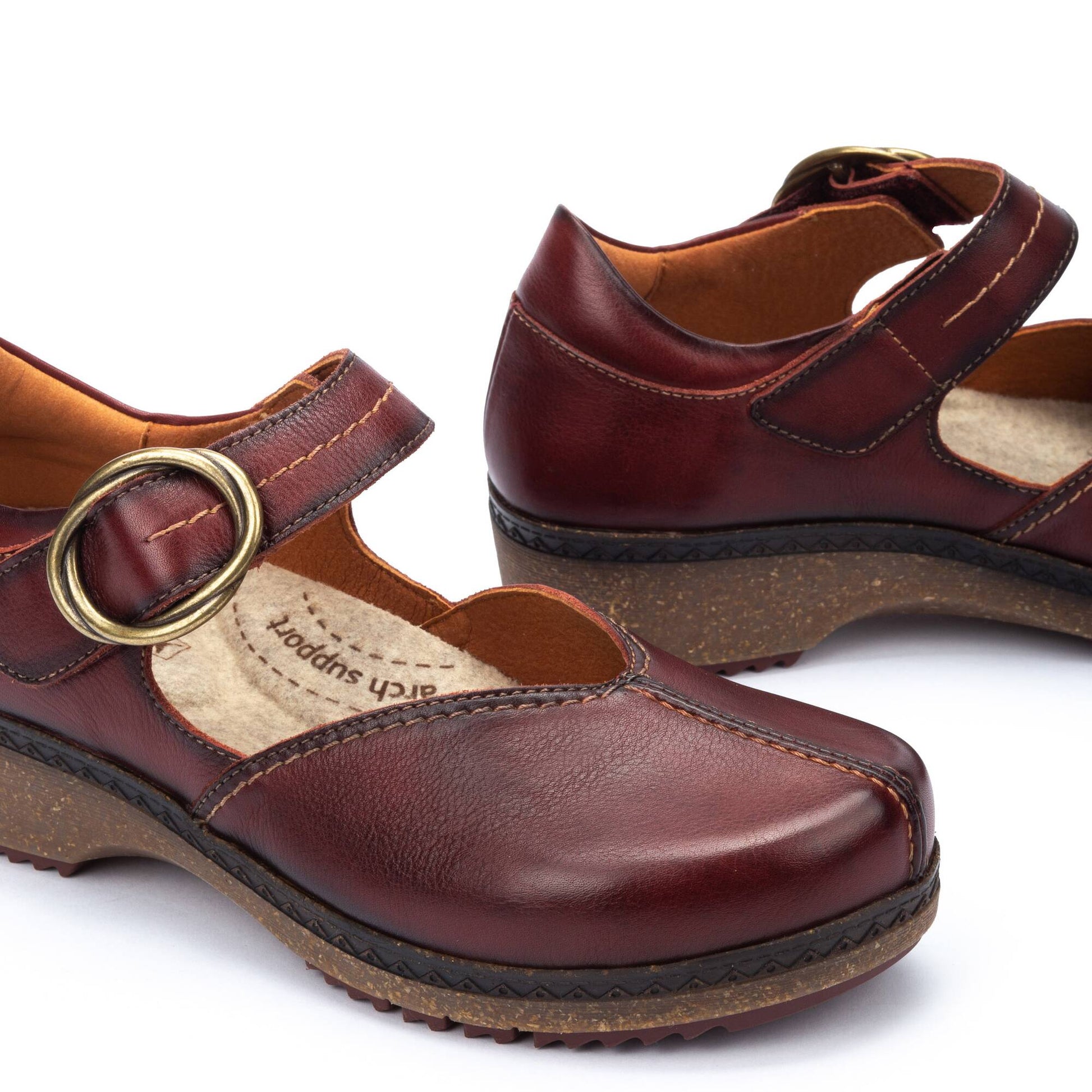 Pikolinos shoes with hook-and-loop closure GRANADA W0W-4837
