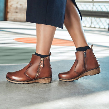 Pikolinos casual ankle boots GRANADA W0W-8988
