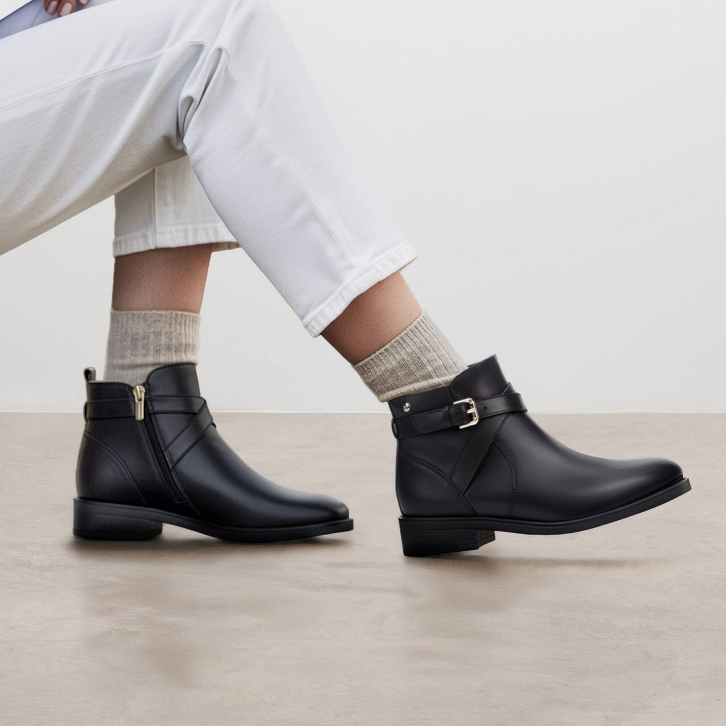 Pikolinos flat ankle boots with buckle PUERTOLLANO W3C-8869