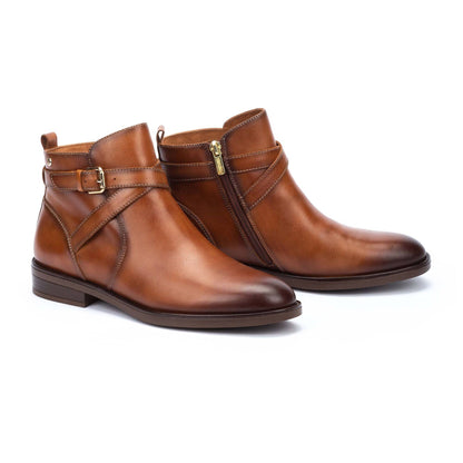 Pikolinos flat ankle boots with buckle PUERTOLLANO W3C-8869