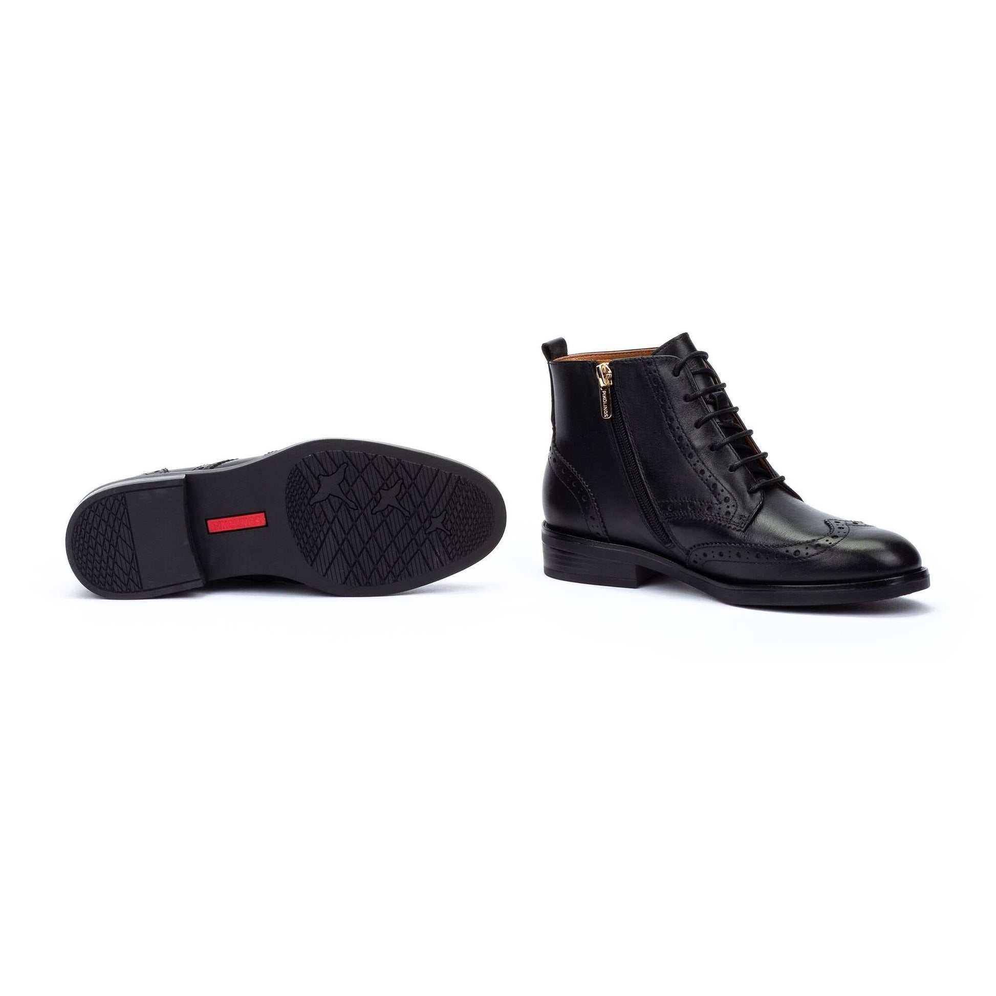 Pikolinos lace-up flat ankle boots PUERTOLLANO W3C-8856