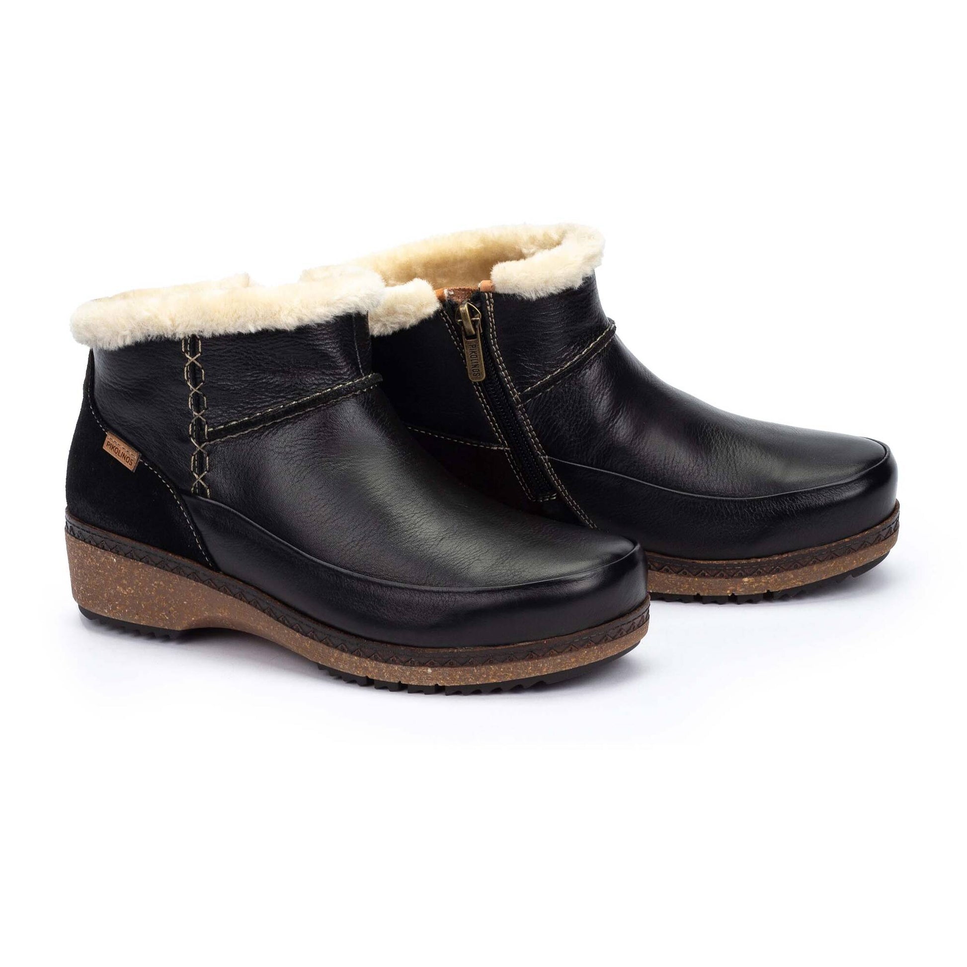 Pikolinos ankle boots with fleece GRANADA W0W-8827C1