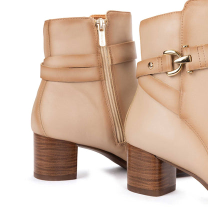 Pikolinos ankle boots with buckle CALAFAT W1Z-8914