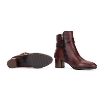 Pikolinos ankle boots with buckle CALAFAT W1Z-8914