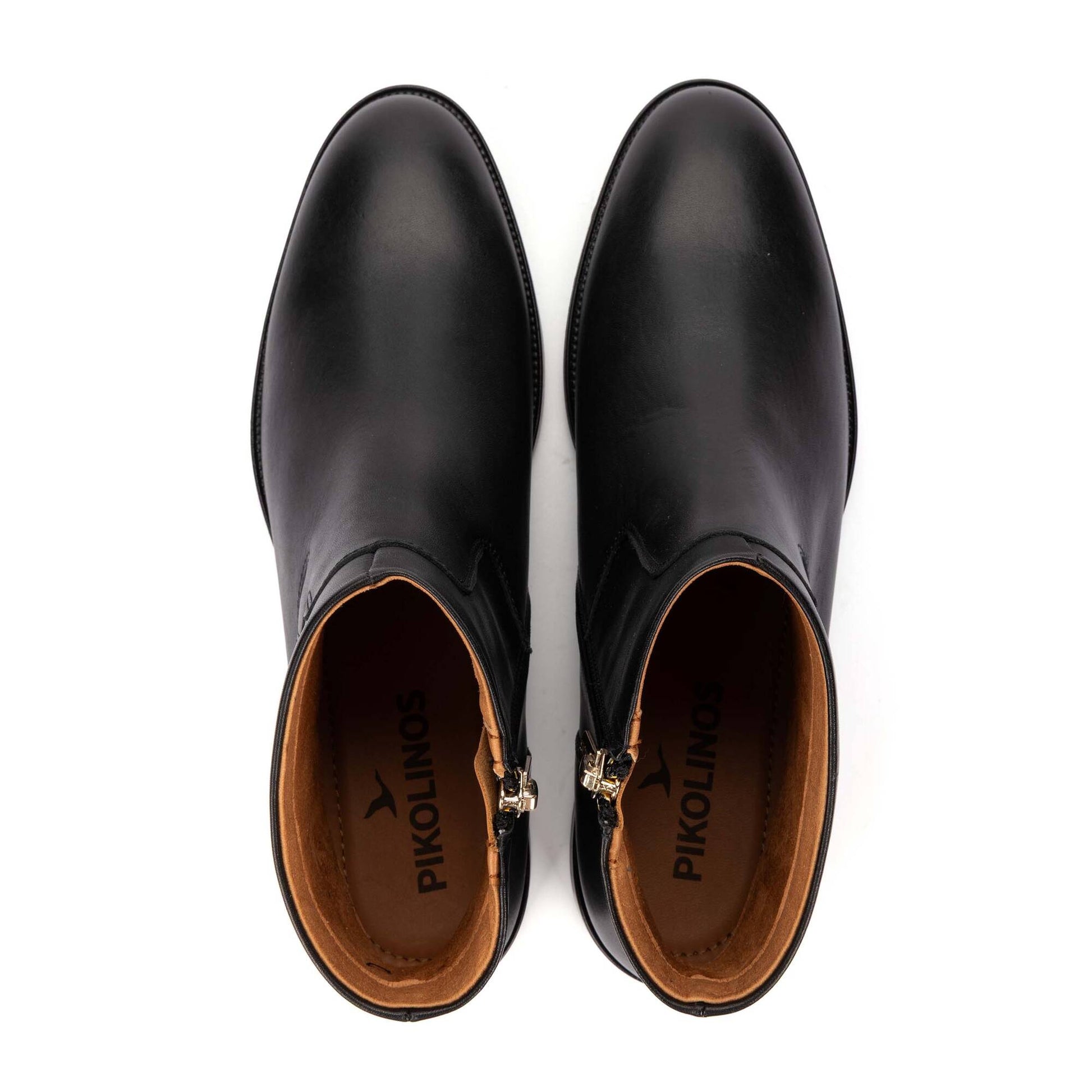 Pikolinos flat ankle boots with metallic detail PUERTOLLANO W3C-8911