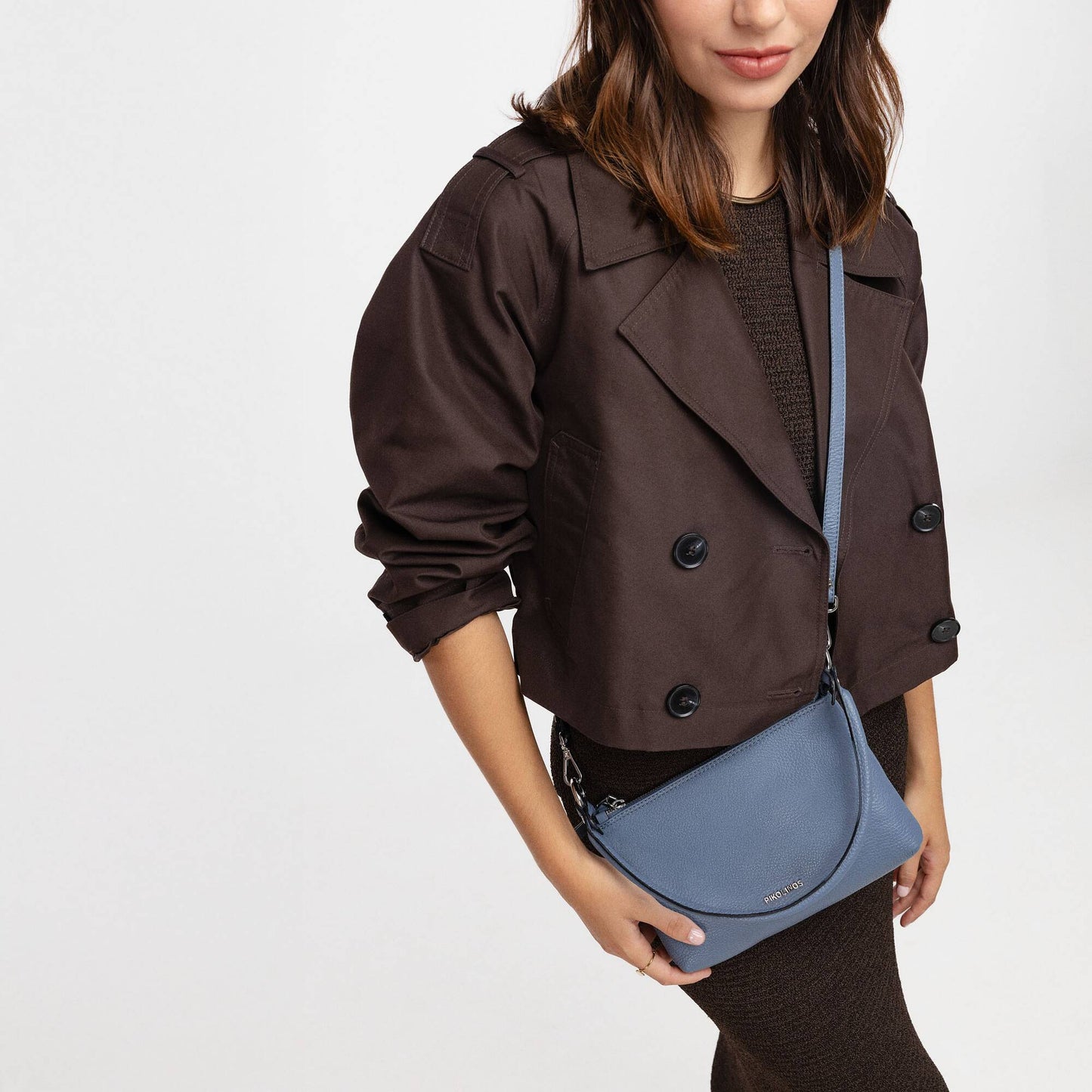 Pikolinos crossbody bag with zipper closure WHA-1133