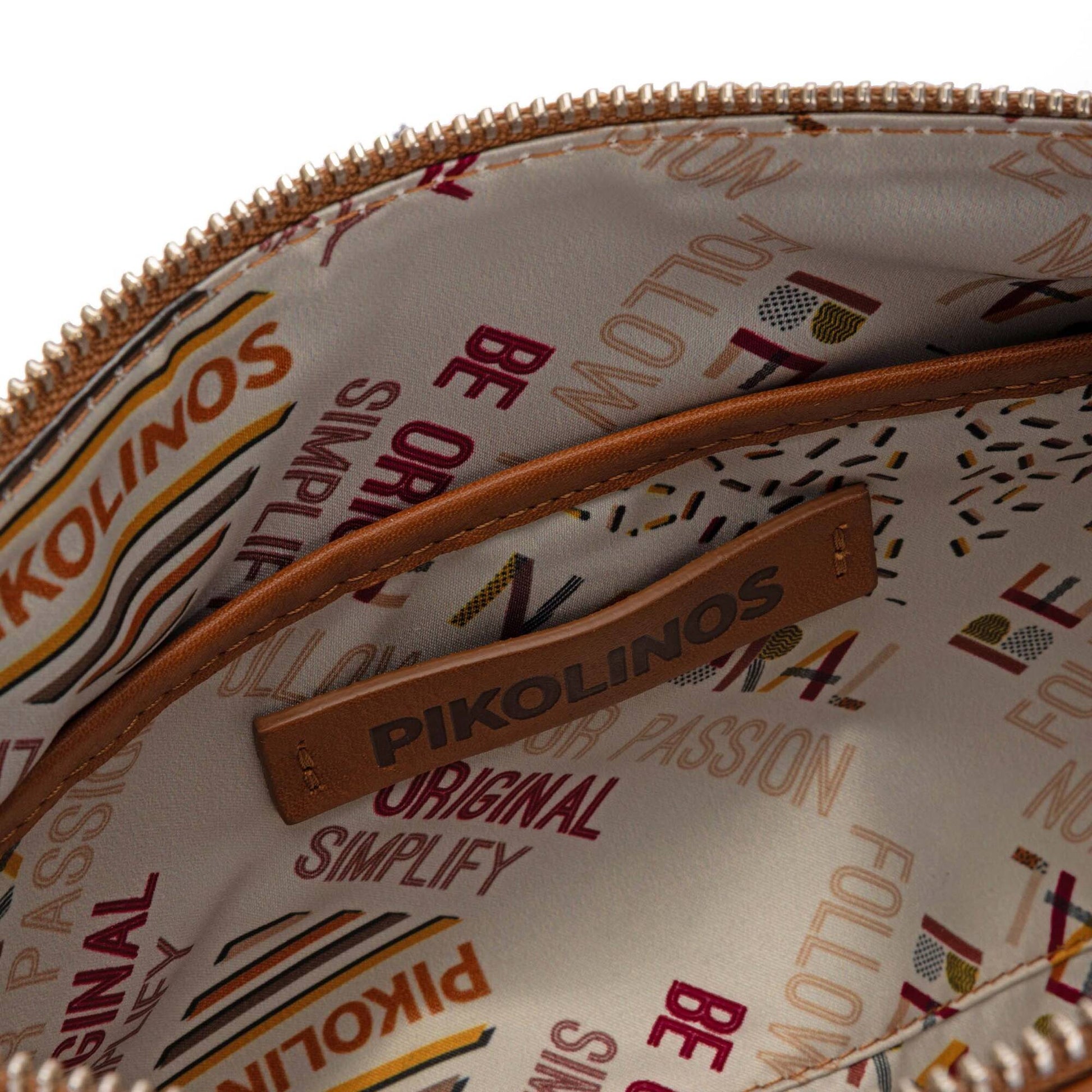 Pikolinos leather shoulder bag WHA-1150