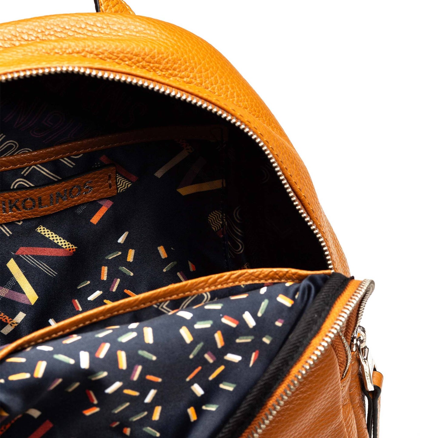 Pikolinos backpack with zipper closure and 2 pockets WHA-786