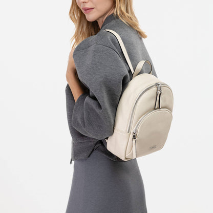 Pikolinos backpack with zipper closure and 2 pockets WHA-786