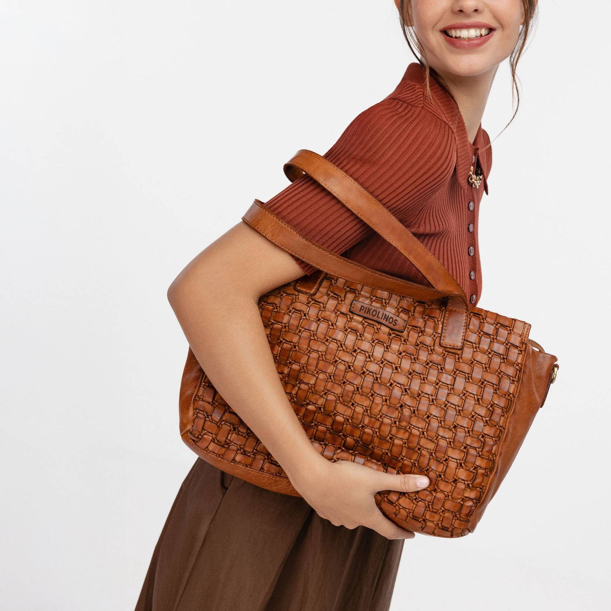 Pikolinos Women’s bag with handle and strap WHA-372