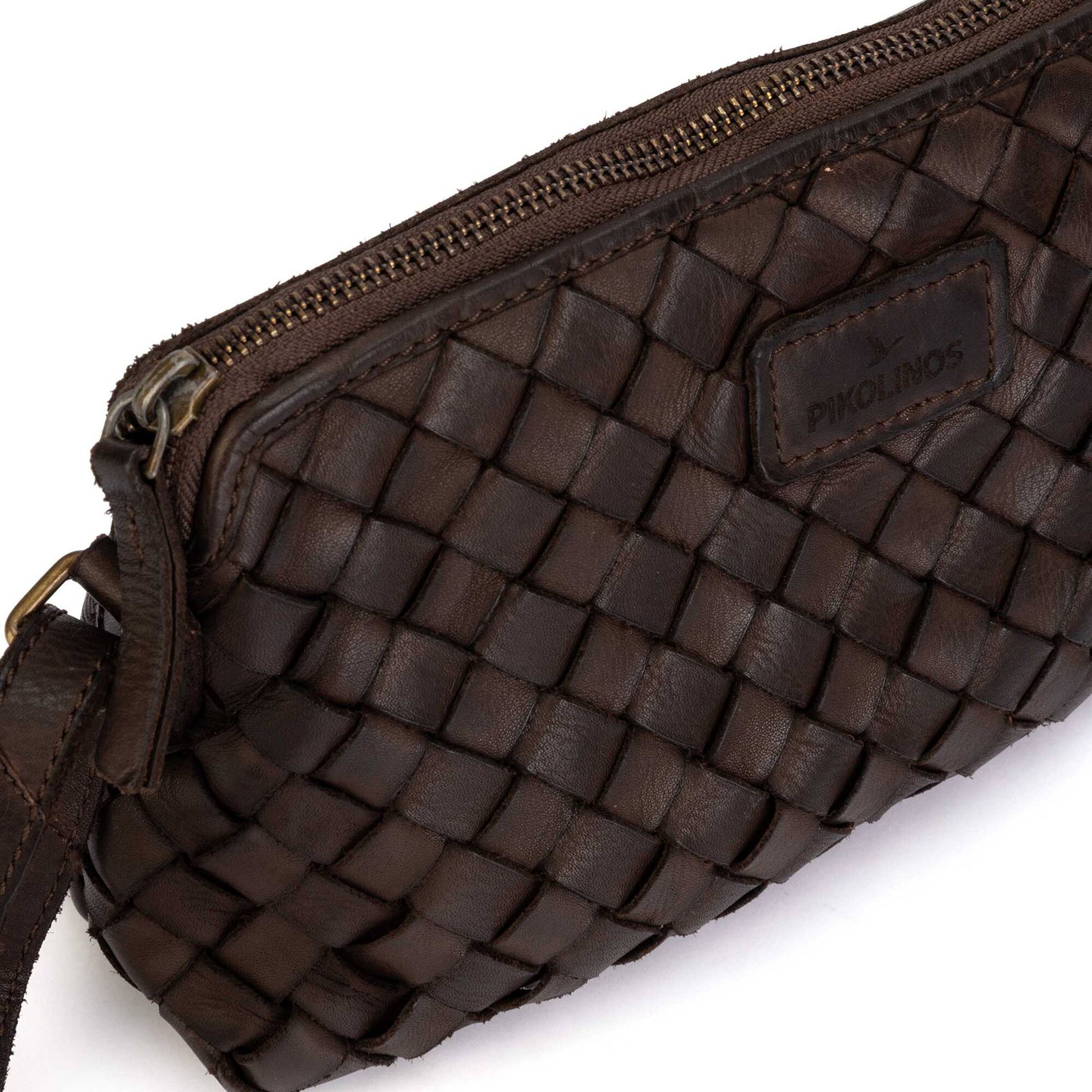 Pikolinos Leather handbag with zip closure for women. WHA-1137