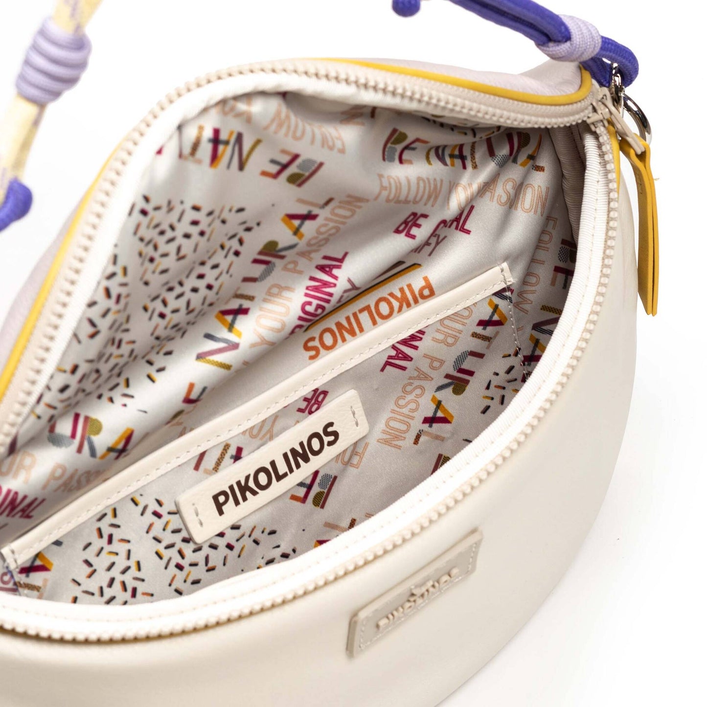 Pikolinos crossbody bag with zipper closure and short handle WHA-1145