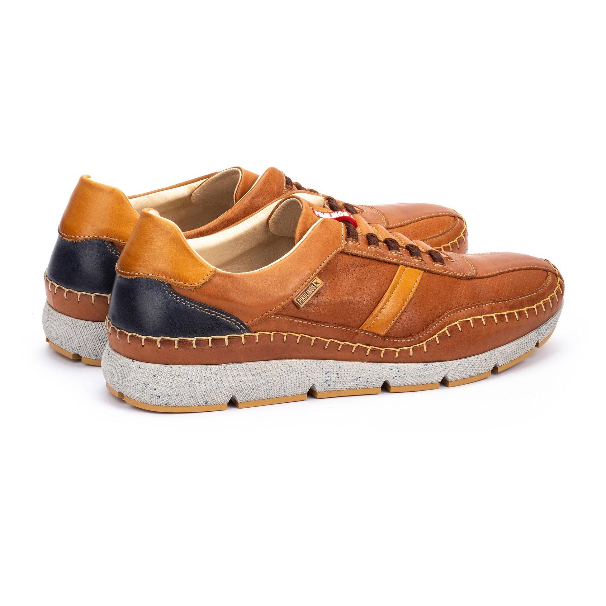 Pikolinos XL slip-on sneakers with elastic closure FUENCARRAL M4U-6046C1XL