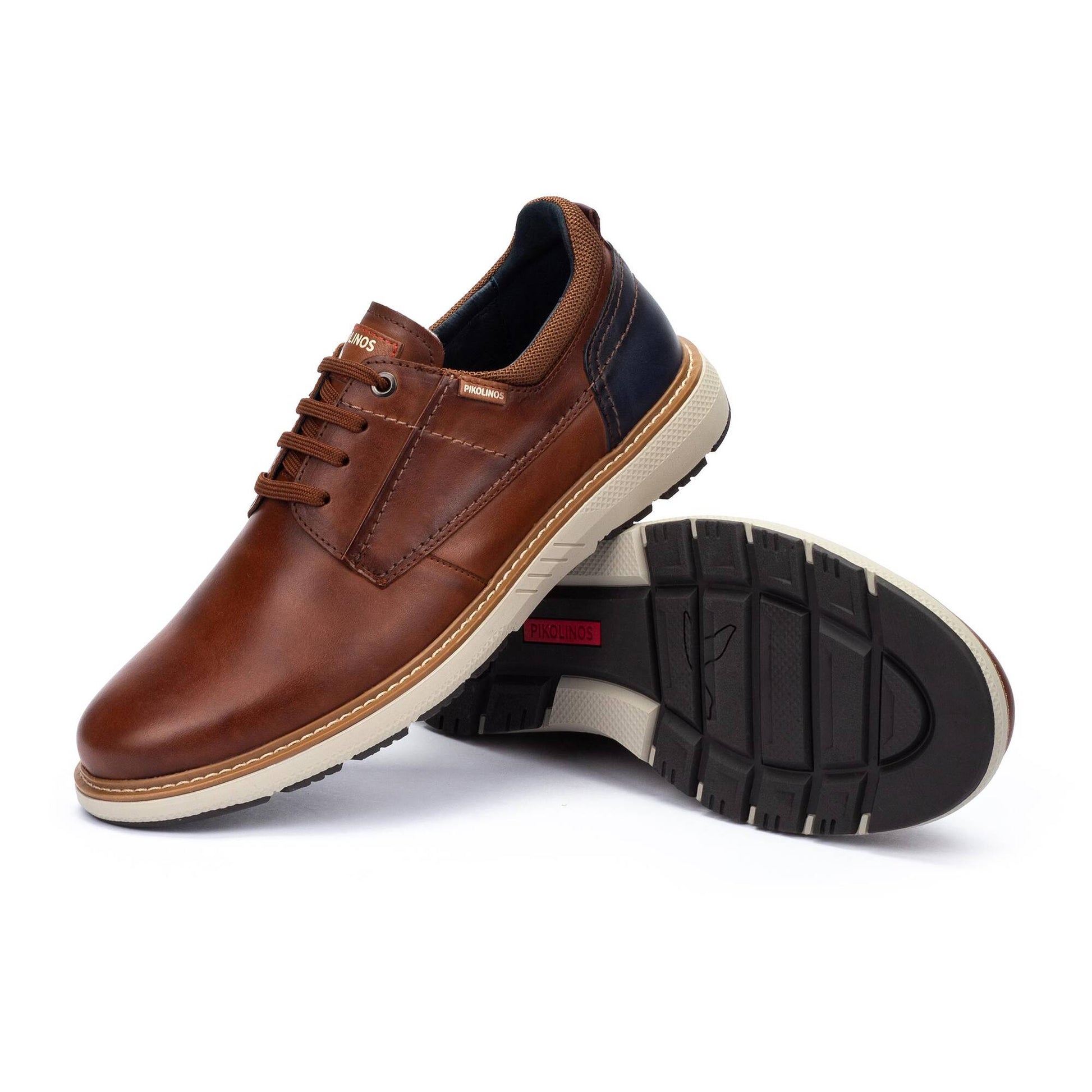 Pikolinos Lace-up shoes with an extra lightweight sole for men. BILBAO M8D-4292C1
