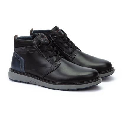 Pikolinos ankle boot with an ultra-light sole and lace fastening. BILBAO M8D-8050C1
