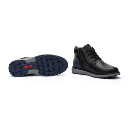 Pikolinos ankle boot with an ultra-light sole and lace fastening. BILBAO M8D-8050C1