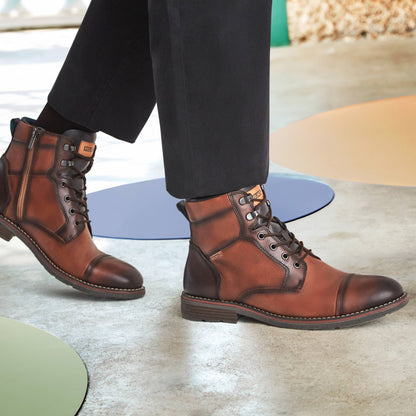 Pikolinos Lace-up boots with zip inside YORK M2M-8156C1