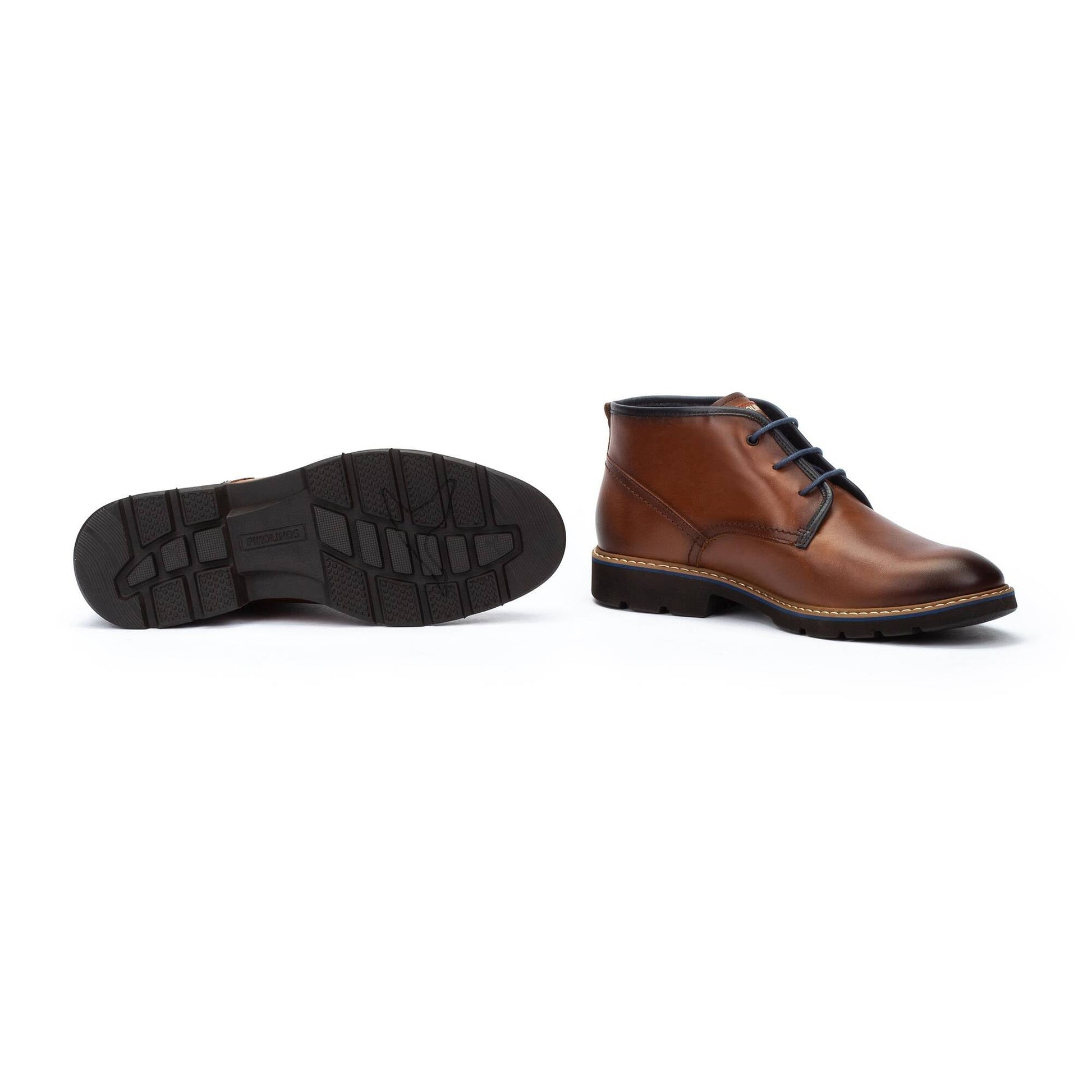 Pikolinos lace-up ankle boots with lightweight sole ALARCON M7D-8054C1