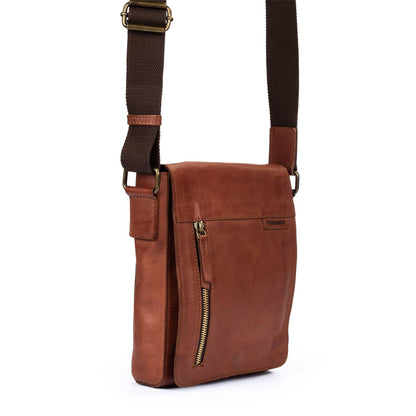 Pikolinos crossbody bag with zipper and magnet MHA-166